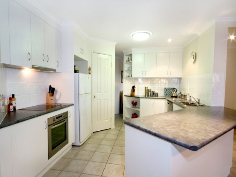 23 McShane Drive, Mount Kynoch QLD 4350