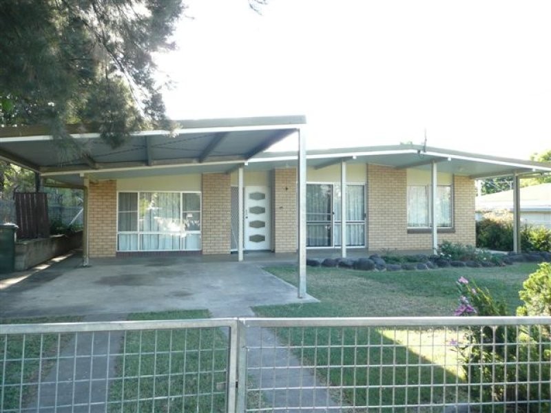 9 Robert Street, Grantham QLD 4347