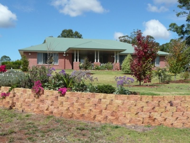 5 Berghofer Drive, Highfields QLD 4352