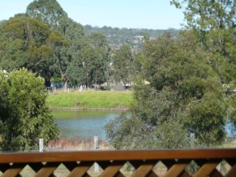 3 Lake Drive, Meringandan QLD 4352