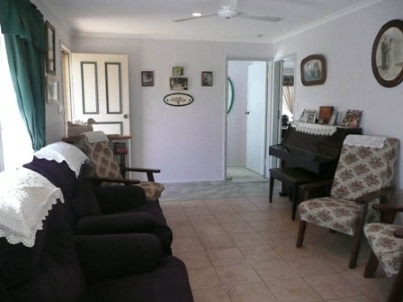 3 Lake Drive, Meringandan QLD 4352