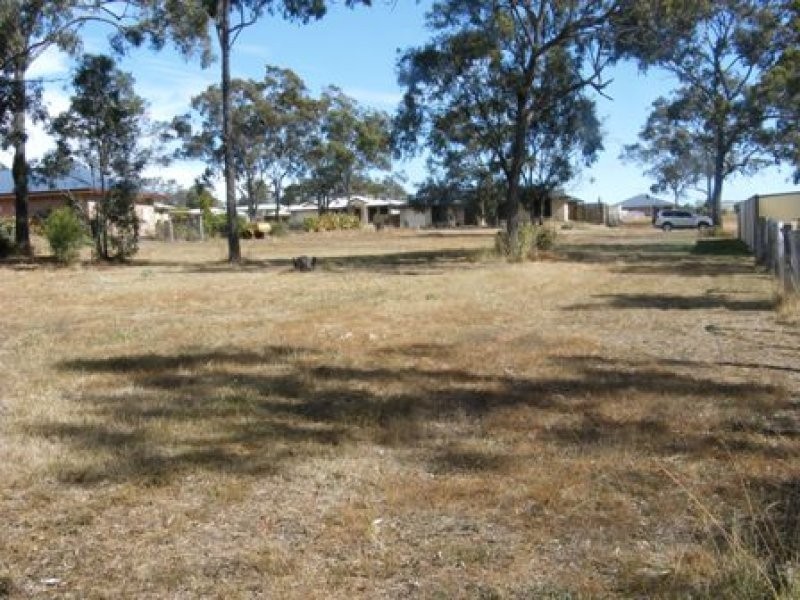 15 Highland Park Road, Meringandan West QLD 4352