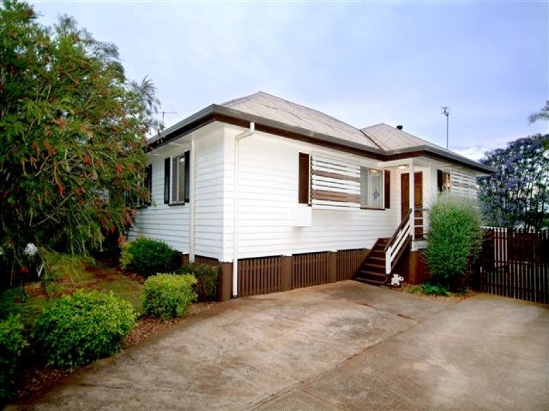 2 Walsh Street, Harlaxton QLD 4350