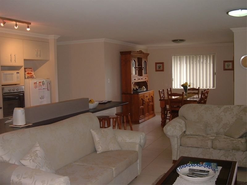 38 Nioka Drive, Highfields QLD 4352