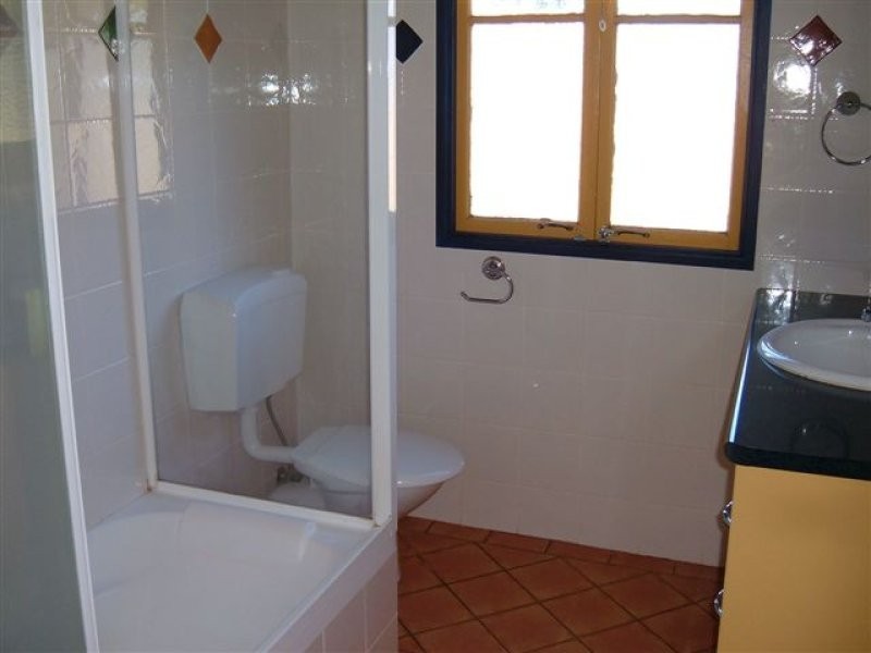 48 Highfields Road, Highfields QLD 4352