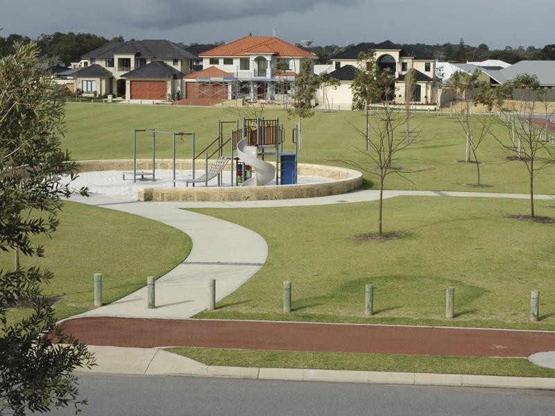 13 Carpenteria Drive, Stirling WA 6021