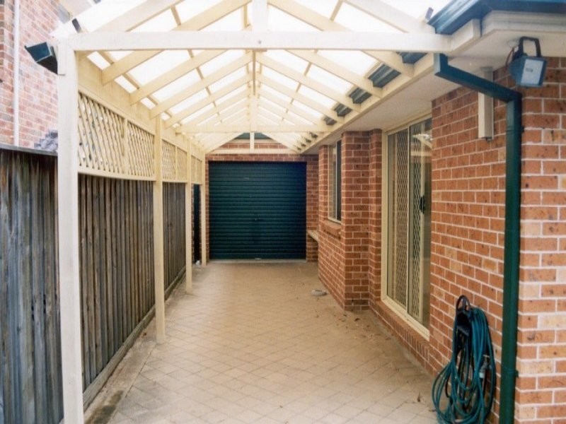 10 Ebony Row, Menai NSW 2234