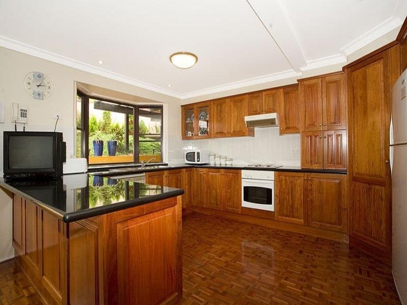 196 Fowler Rd, Illawong NSW 2234
