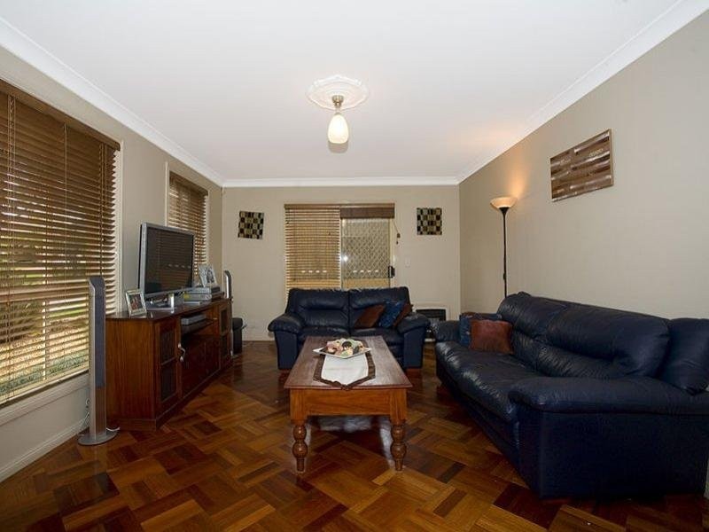 4 Parkwood Drive, Menai NSW 2234