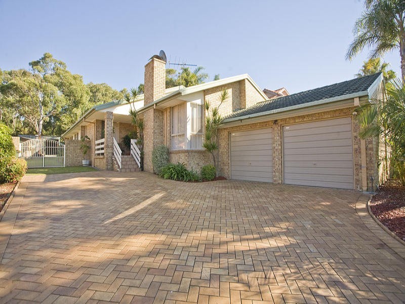 60 Sylvan Ridge Drive, Illawong NSW 2234