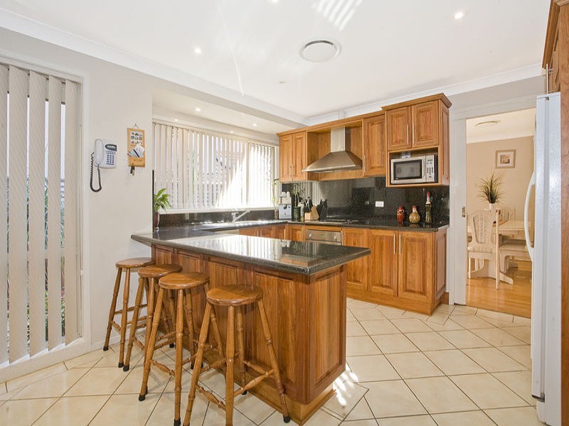 60 Sylvan Ridge Drive, Illawong NSW 2234