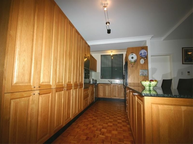 4 Quist Place, Menai NSW 2234