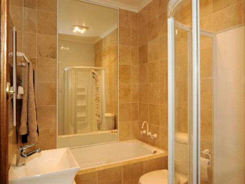 21 Meares Avenue, Mangerton NSW 2500