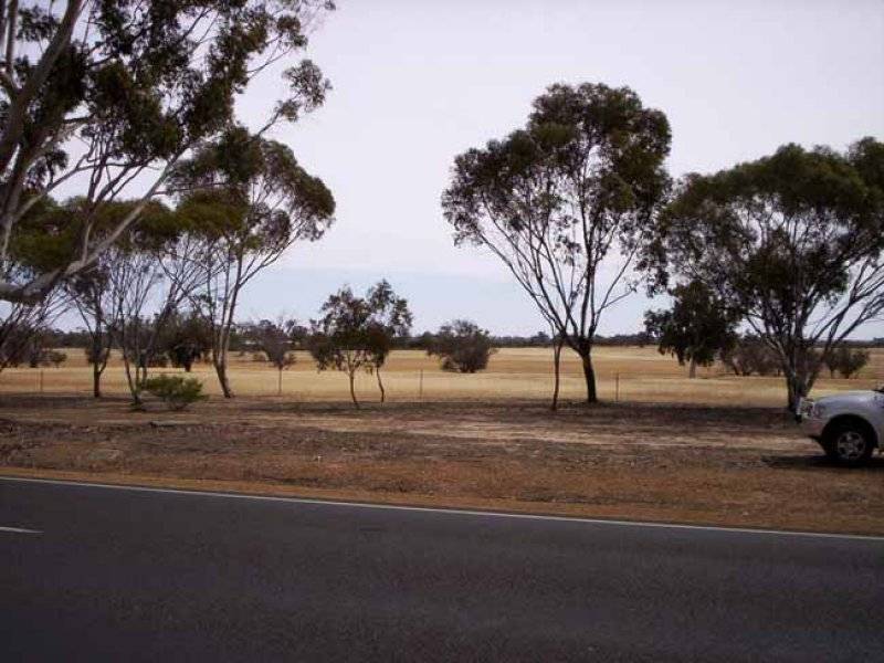 Moojebing Road, Katanning WA 6317