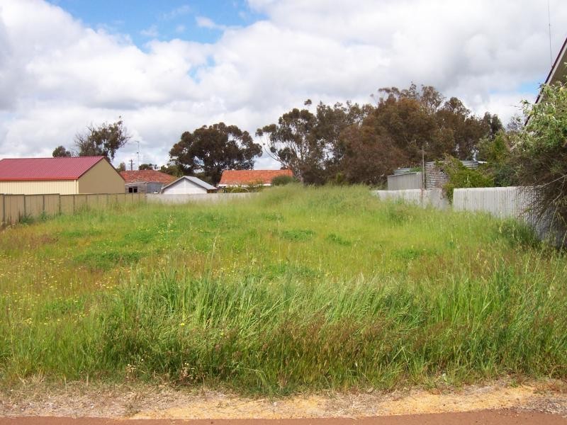 68 Andover Street, Katanning WA 6317