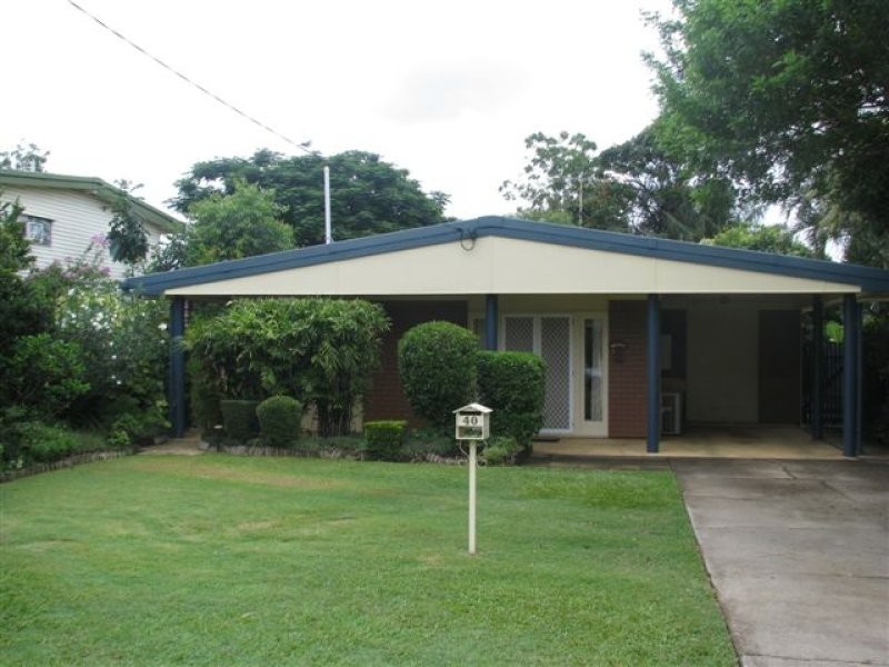 40 Andrew Street, Kallangur QLD 4503
