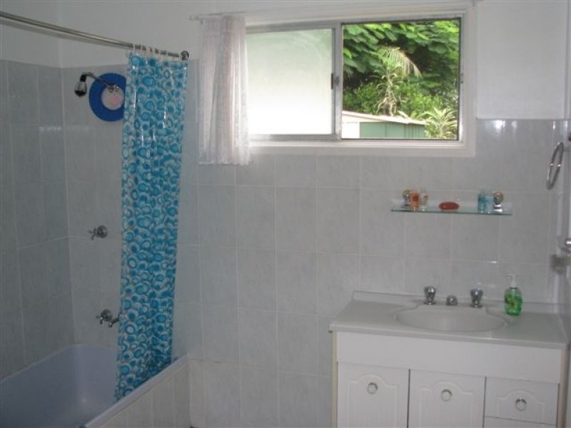 40 Andrew Street, Kallangur QLD 4503