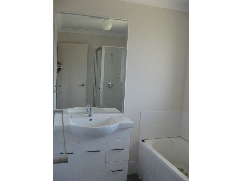 12 Bolte Crescent, Kallangur QLD 4503