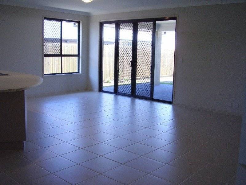 20 Millettia Close, North Lakes QLD 4509