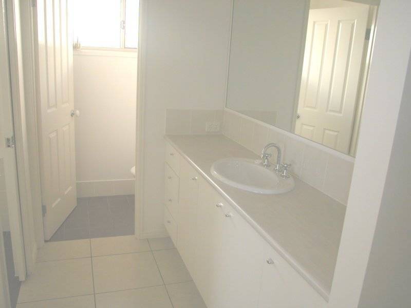 1 Tenzing Court, Warner QLD 4500