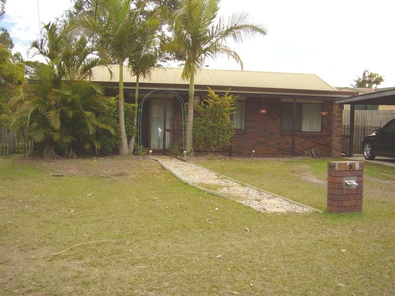 5 Roseville Street, Petrie QLD 4502