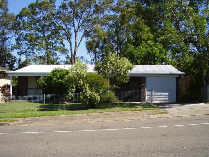 9 Faheys Road, Albany Creek QLD 4035