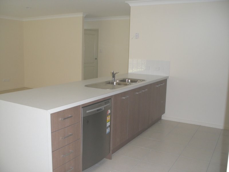 48 Bishop Lane, Bellmere QLD 4510