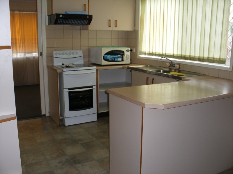 1 Jilloong Street, Strathpine QLD 4500