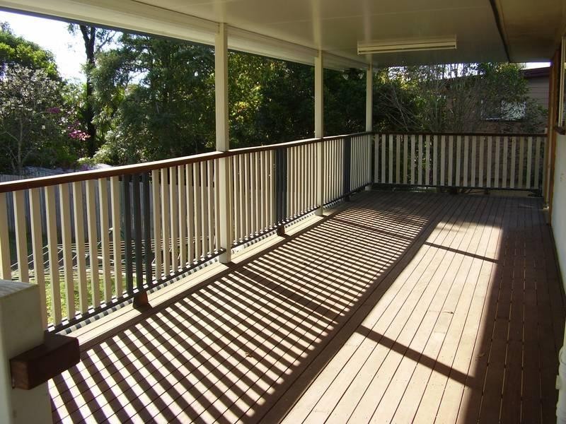 18 Lerose Avenue, Kallangur QLD 4503