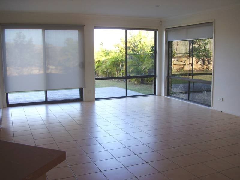 4 Terrocotta Close, Griffin QLD 4503