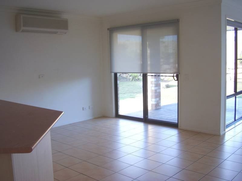 4 Terrocotta Close, Griffin QLD 4503