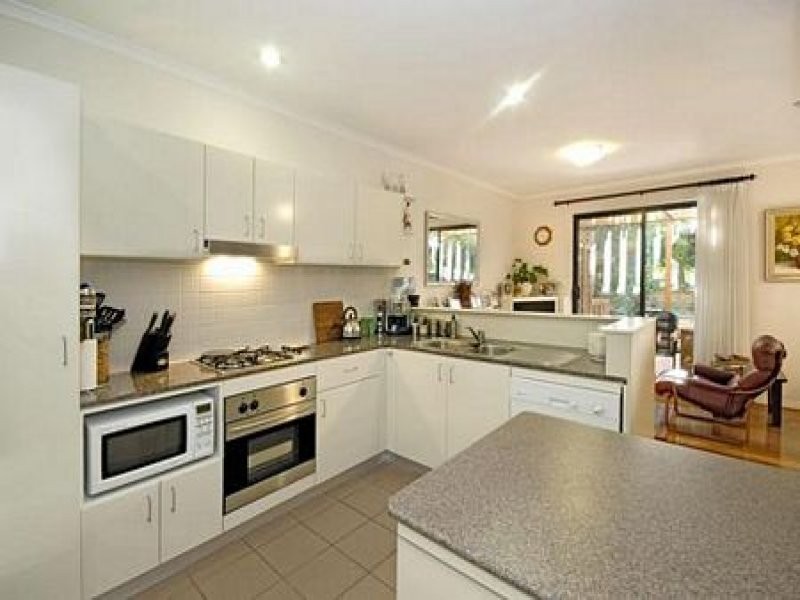 3 Medora Lane, Cabarita NSW 2137