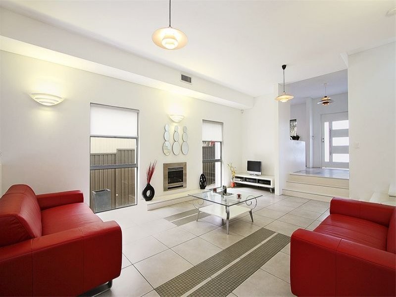 7 Wellbank Street, Concord NSW 2137