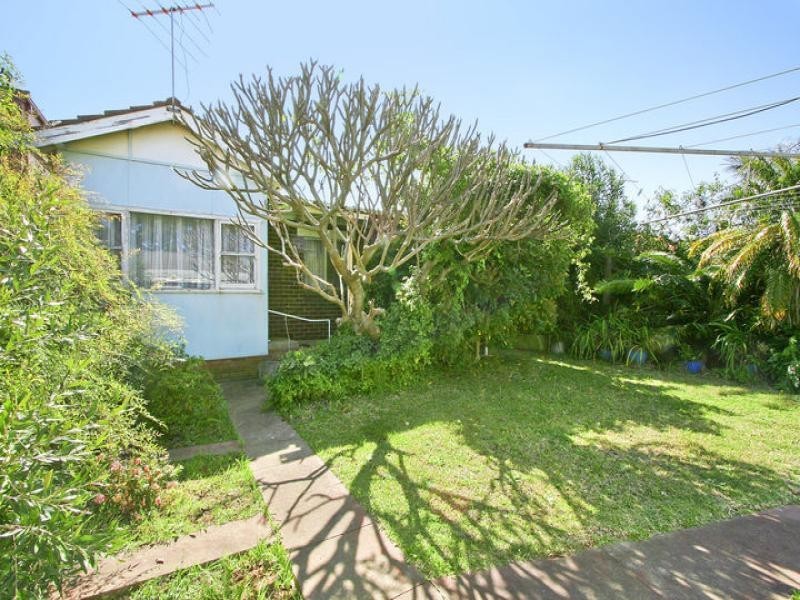 135 Cabarita Road, Cabarita NSW 2137