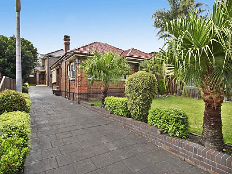 92 Burwood Road, Croydon Park NSW 2133
