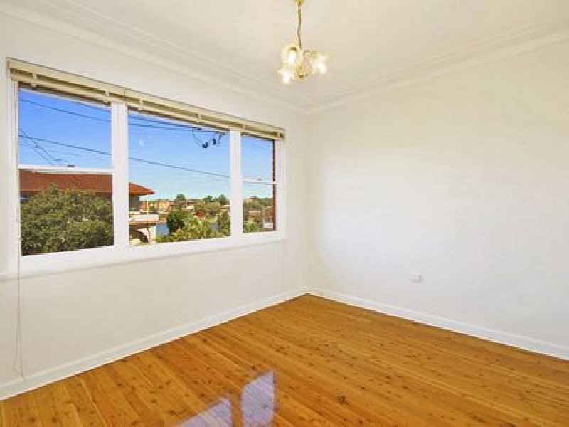40 Burns Crescent, Chiswick NSW 2046
