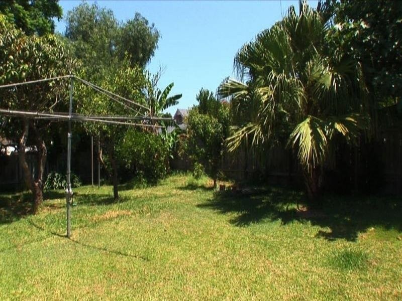 14 Gallipoli Street, Concord NSW 2137