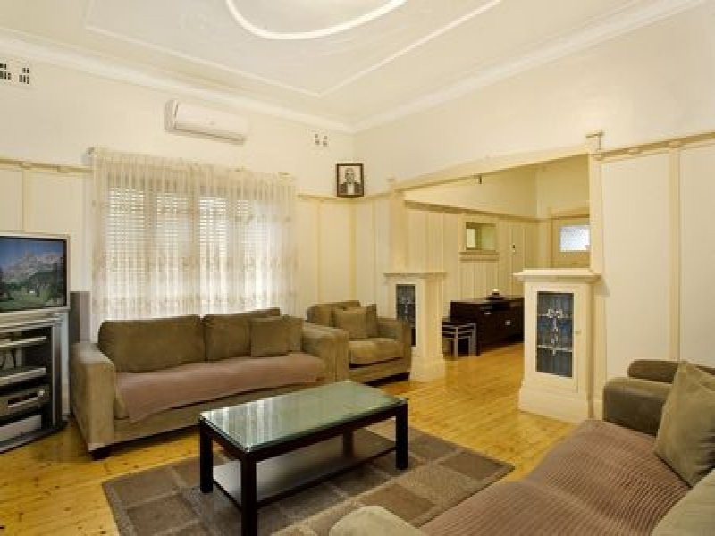71 Concord Road, Concord NSW 2137