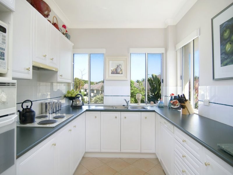 5 2A Walton Cresent, Abbotsford NSW 2046