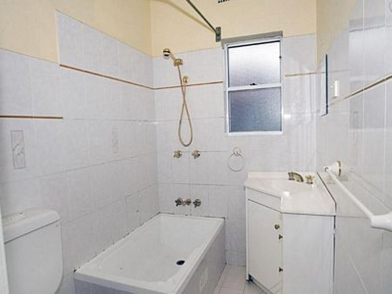 4 Ian Parade, Concord NSW 2137