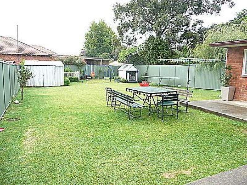 9 Crane Street, Concord NSW 2137