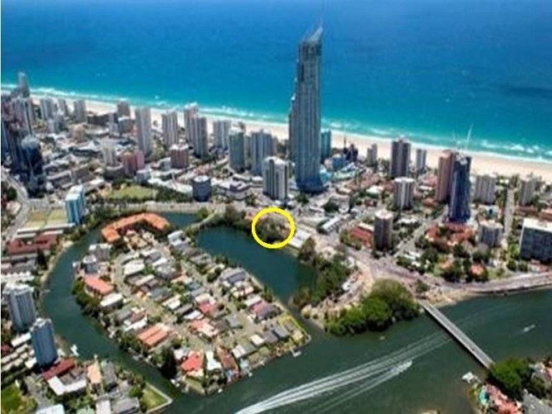 28 Remembrance Drive, Surfers Paradise QLD 4217