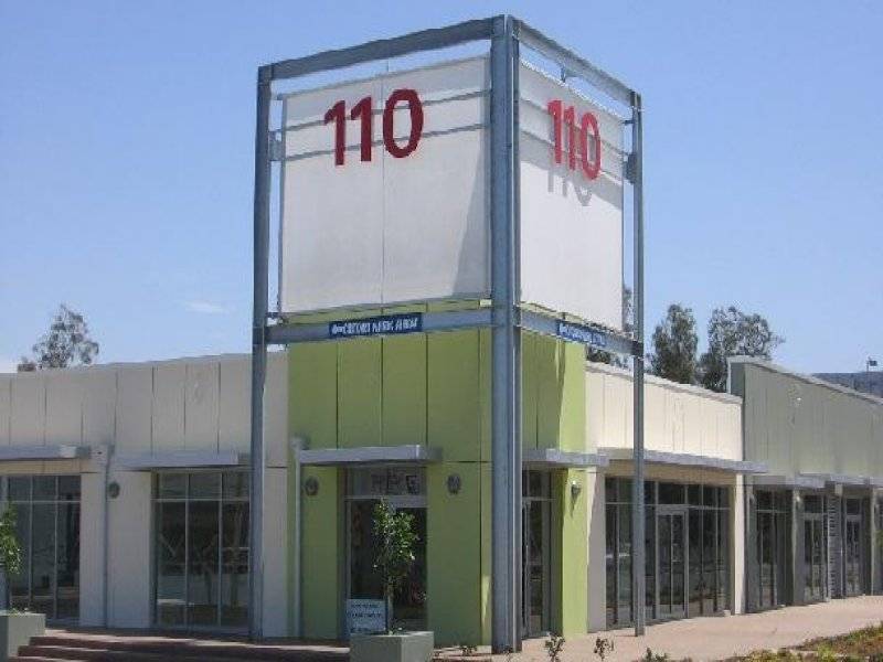 110 Brisbane Road, Labrador QLD 4215