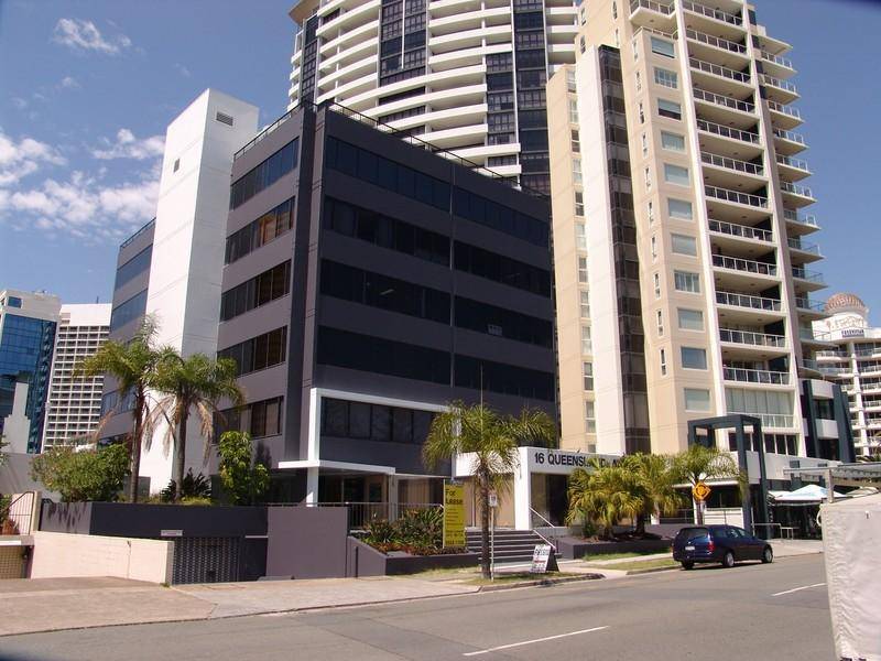 16 Queensland, Broadbeach QLD 4218