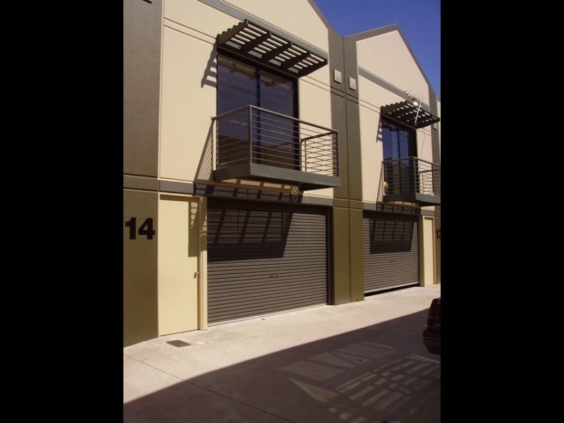 35 Township Drive, Burleigh Heads QLD 4220