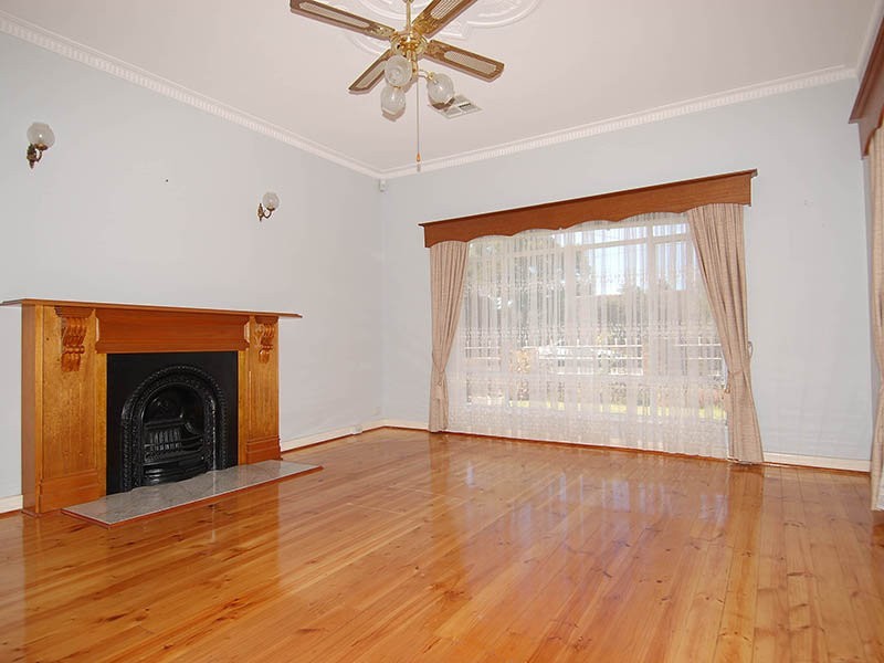 24 Dyott Avenue, Hampstead Gardens SA 5086