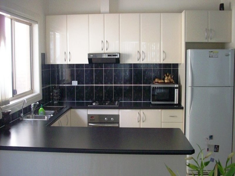 6 John Street, Para Hills SA 5096