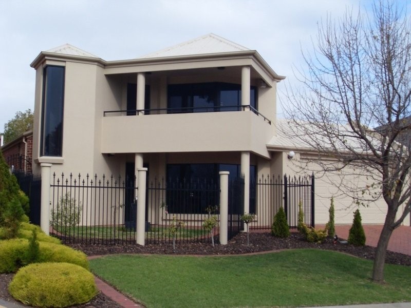 16 Claremont Road, Golden Grove SA 5125