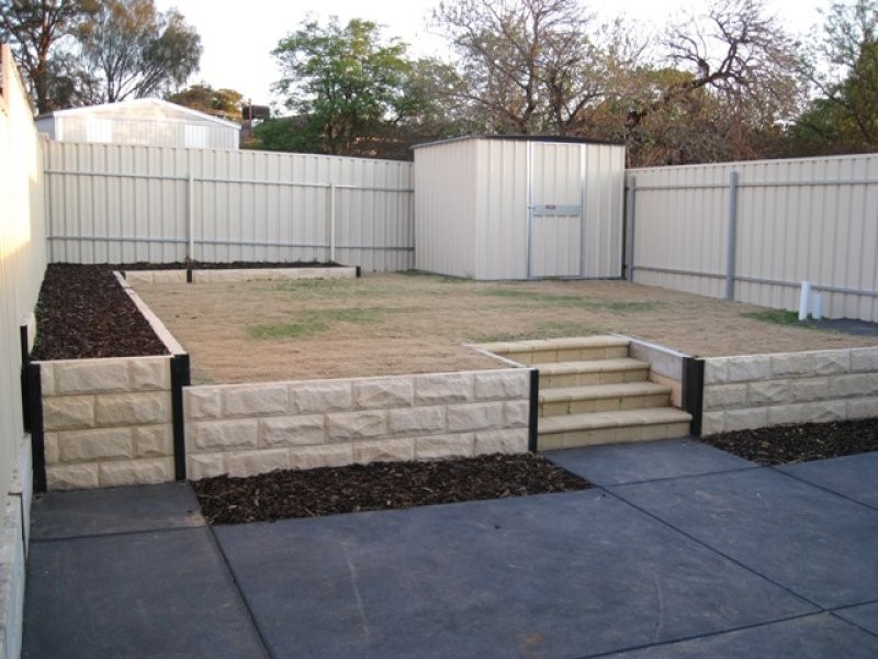 3 Melrose Avenue, Clearview SA 5085