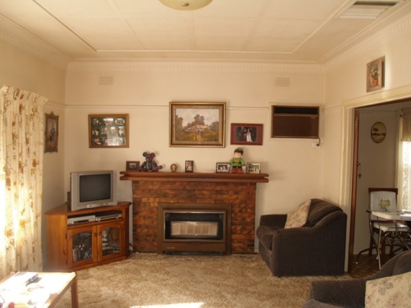 25 Larkings Street, Wangaratta VIC 3677